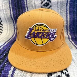 Los Angeles LAKERS NBA SnapBack Hat Cap Tan Brown  LA Basketball 🟣🟡